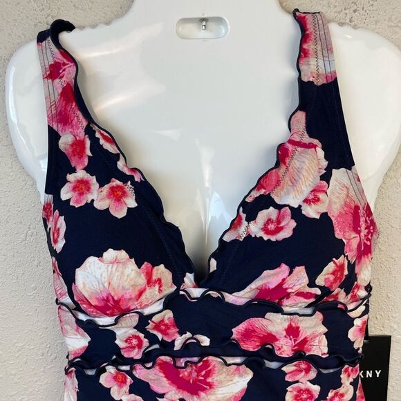 NWT DKNY Floral Tankini and Matching Swim Bottoms Multiple Sizes - Picture 2 of 8